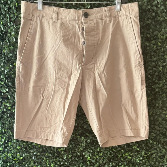H&M Other - H&M MEN’S KHAKI CHINO SHORTS